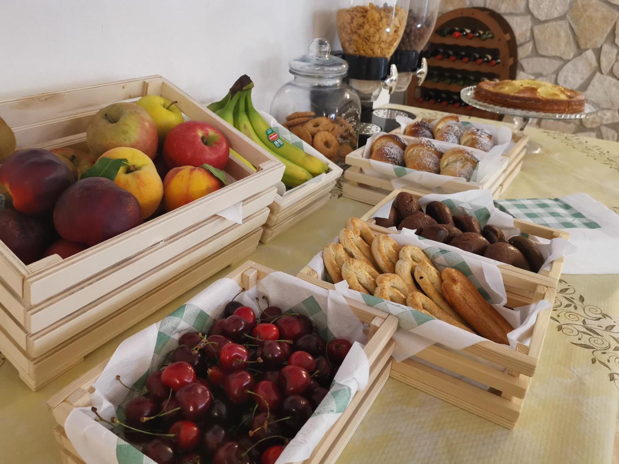 Sunrise Bed And Breakfast Пескичи Экстерьер фото